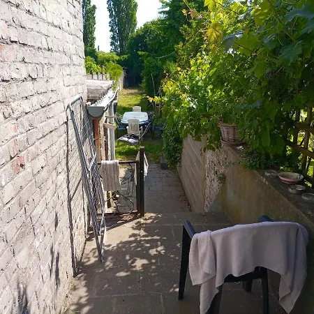 4 Bedrooms House With Enclosed Garden And Wifi At Σπίτι διακοπών *